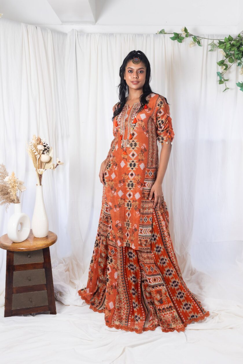 Sunburnt kilim printed kurta with skirt - Image 2
