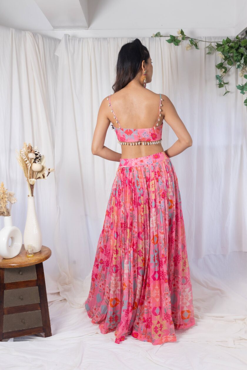 Pink printed lehengas with choli - Image 3