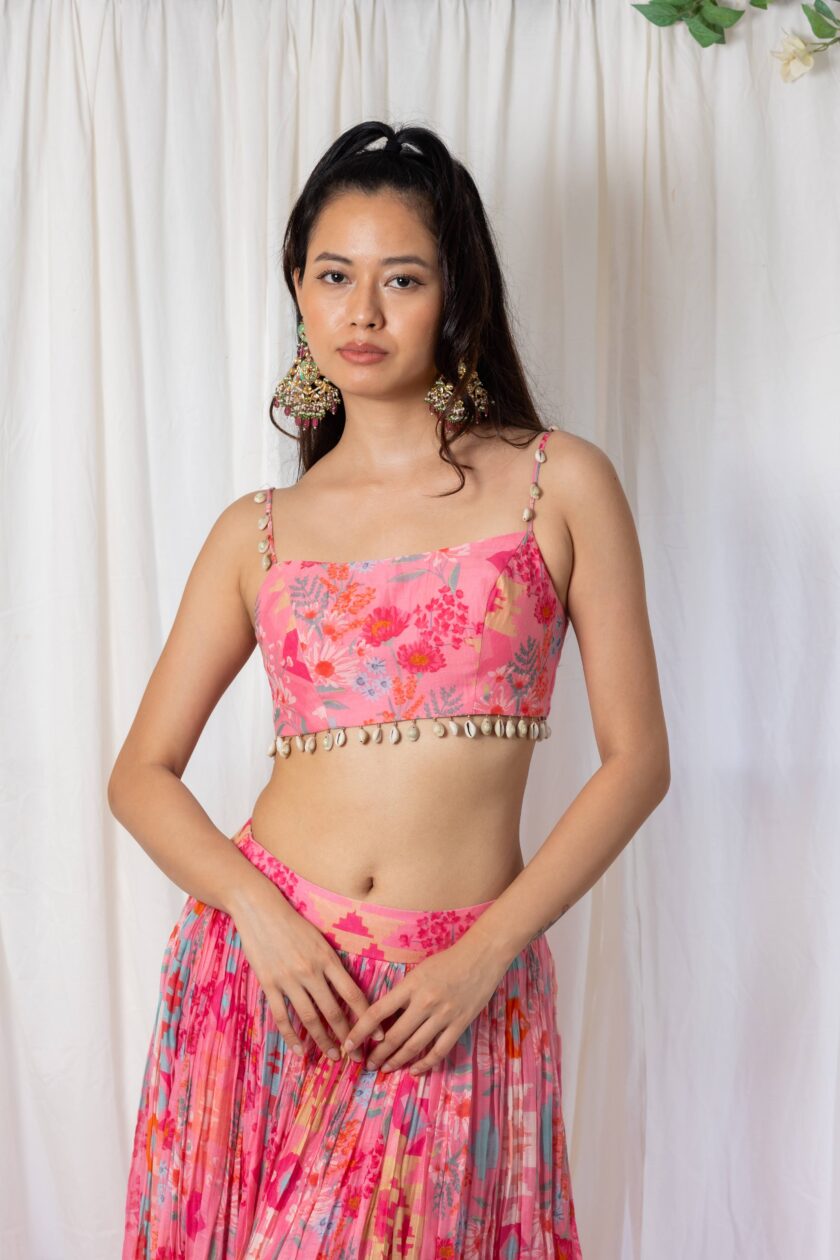 Pink printed lehengas with choli - Image 5