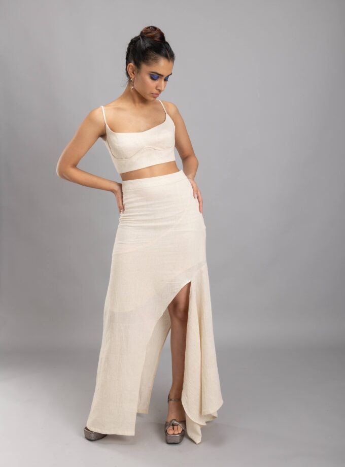 Skirt with uneven panels and hem