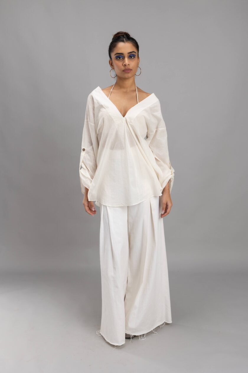 Top with a inward pleat - Image 2