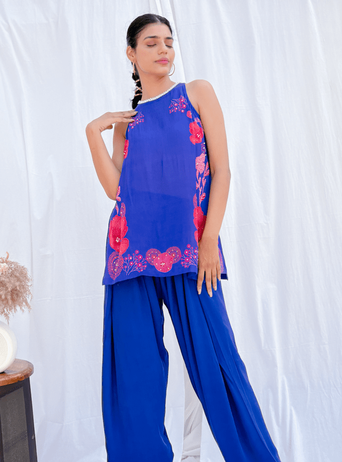 Crepe short printed kurta with Farshi salwar